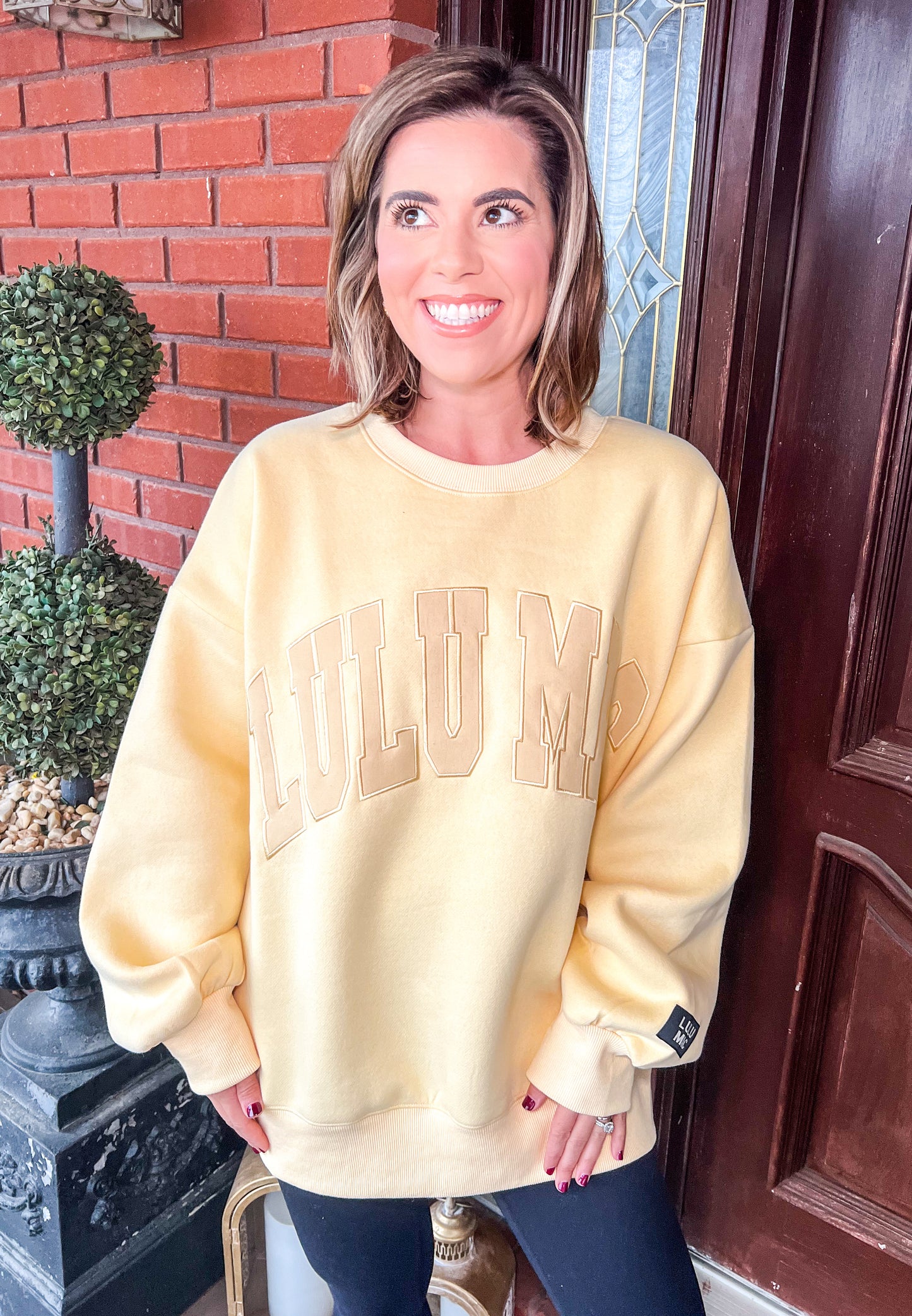 LULU MAC SWEATSHIRT-BUTTER