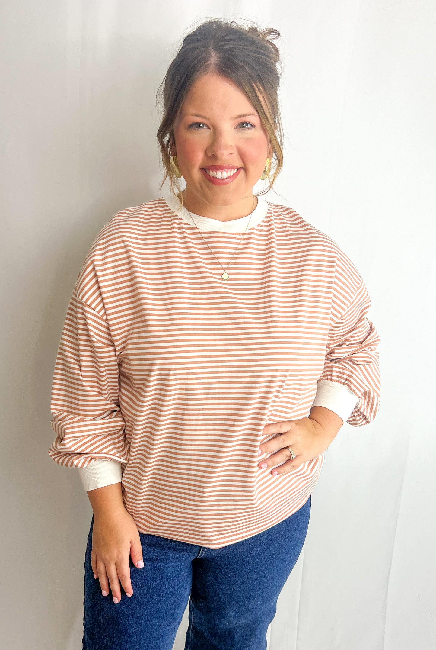 Latte Pullover