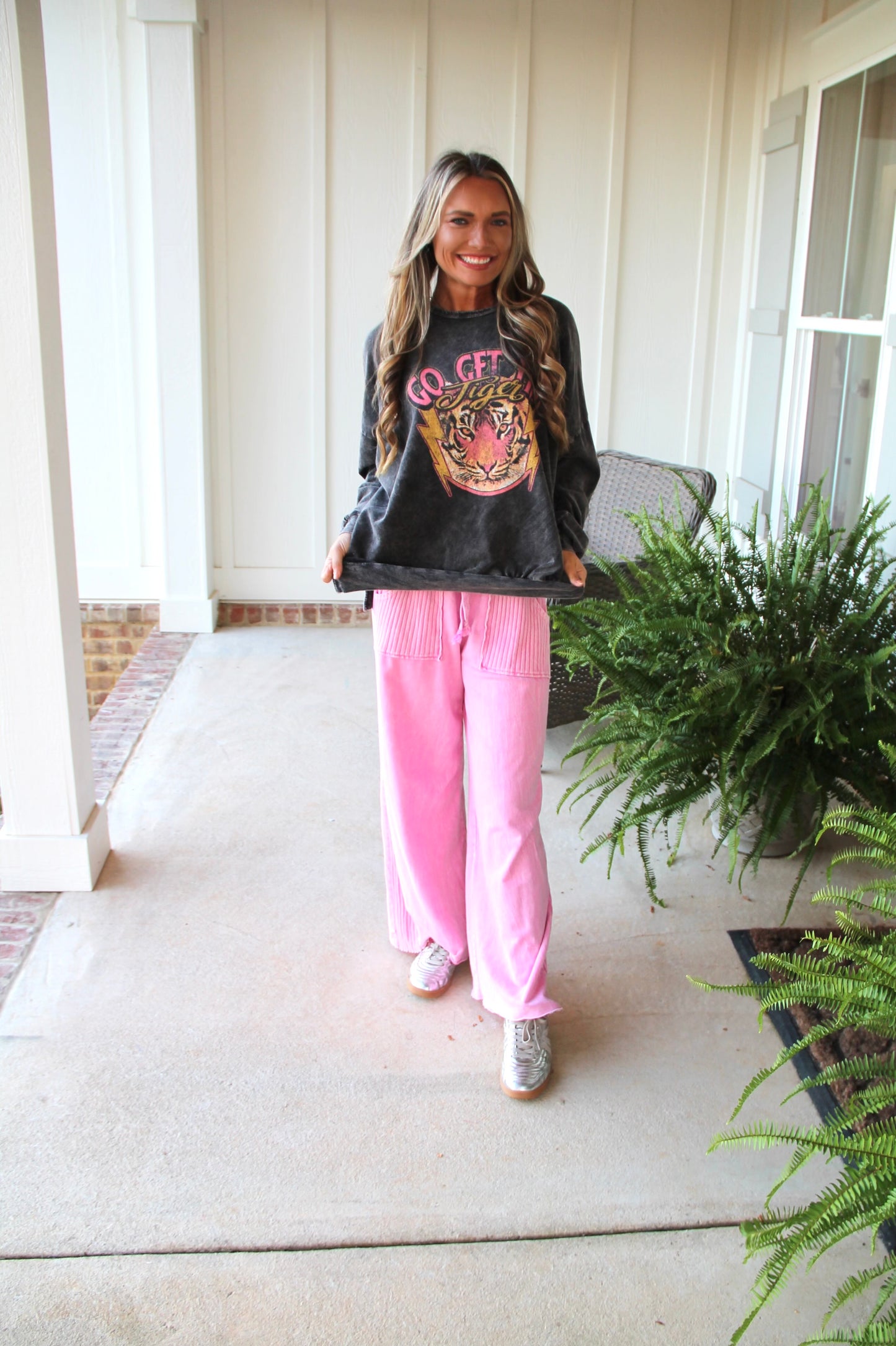 Mineral Wash Wide Leg Pants- Bubble Gum Pink